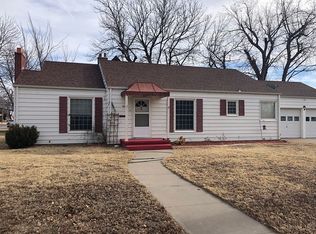 627 N Sherman Ave, Liberal, KS 67901