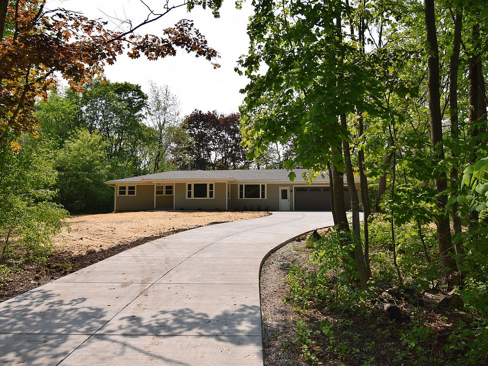 1st image of W142N7289 Oakwood Dr