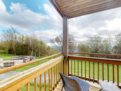 101B Summit, Snowshoe, WV, 26209