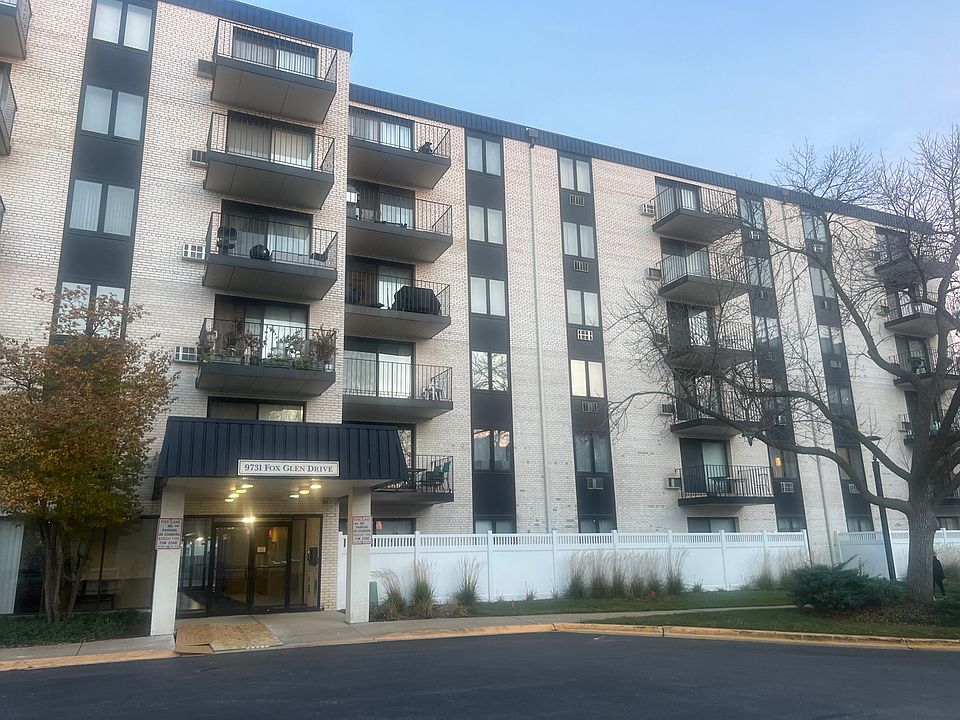 1st image of 9731 Fox Glen Dr #2M