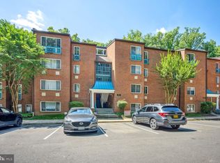 11833 Shire Ct APT 2C, Reston, VA 20191