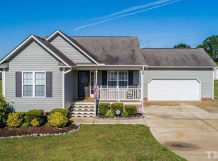 60 Middle Landing Dr, Smithfield, NC 27577