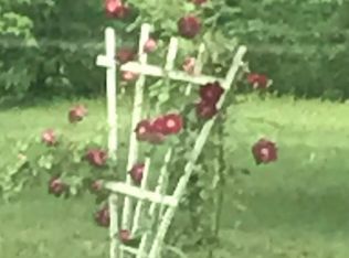 3921 Highway D, Belle, MO 65013