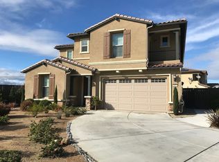 372 Adobe Estates Dr, Vista, CA 92083