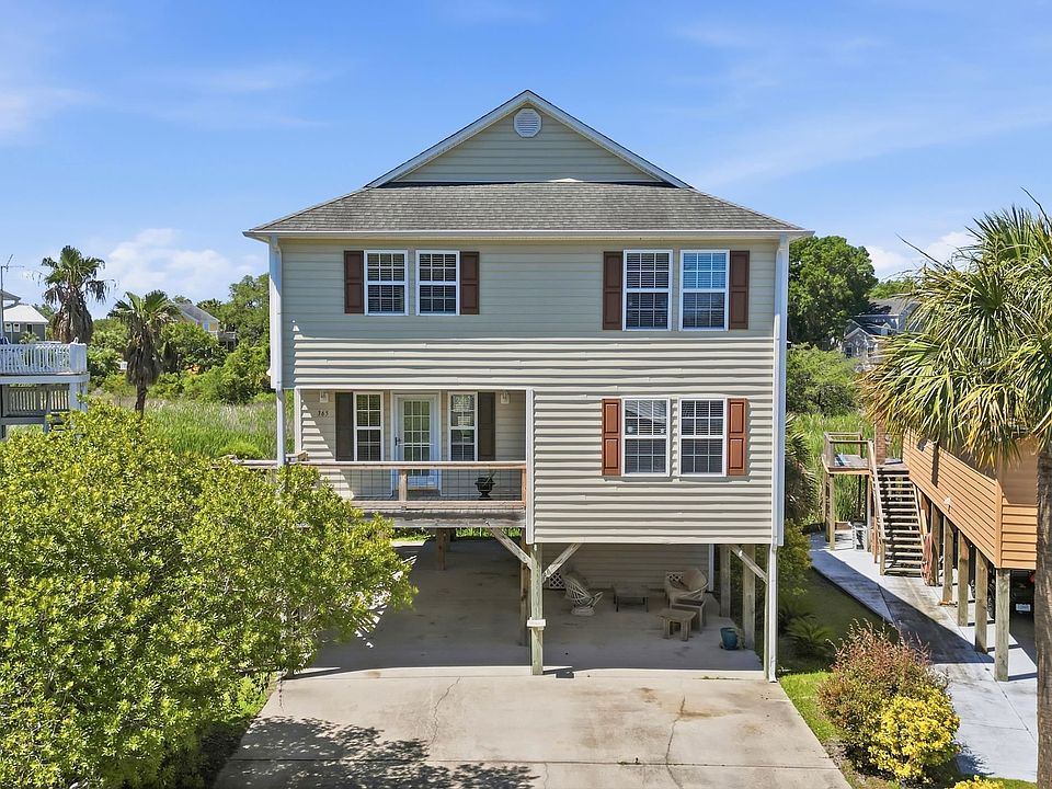 1st image of 365 Marsh Pl.