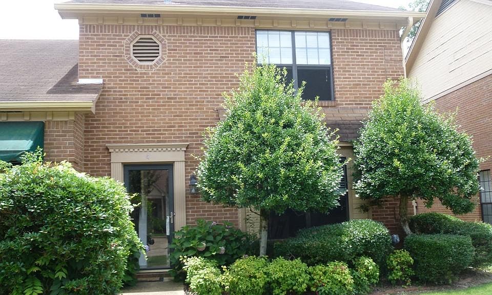 1st image of 325 Lumpkin Ave APT 4