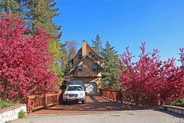 1st image of 32455 Scandia Dr