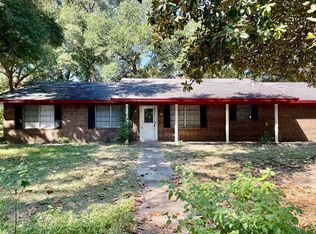 707 Tucker Dr, Woodville, TX 75979