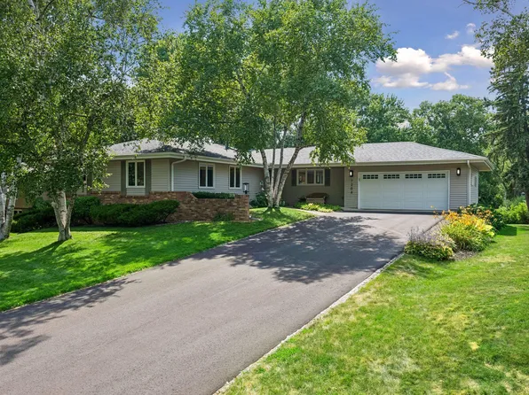 7204 Glouchester Dr, Edina, MN 55435