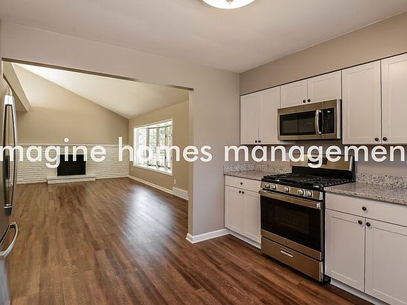 5th image of 32819 Baldwin Rd