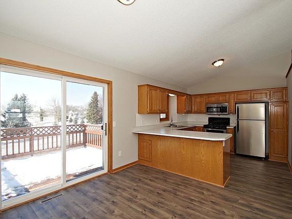 2nd image of 1200 Parkwood Ct