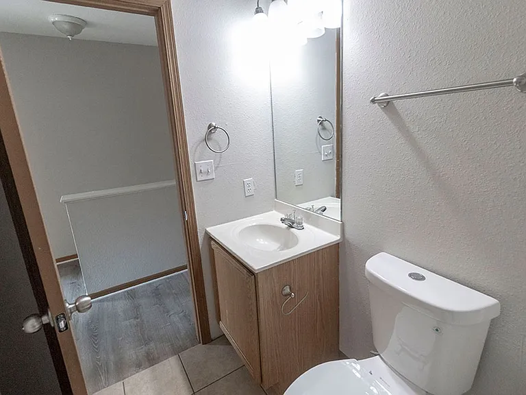 1505-1507 Bodie Dr — Photo 28