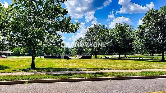 14508 Oakland Ct — Photo 23