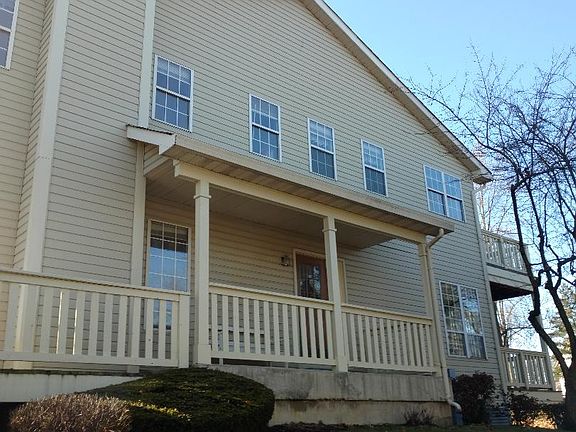 4th image of 540 W Parkside Dr