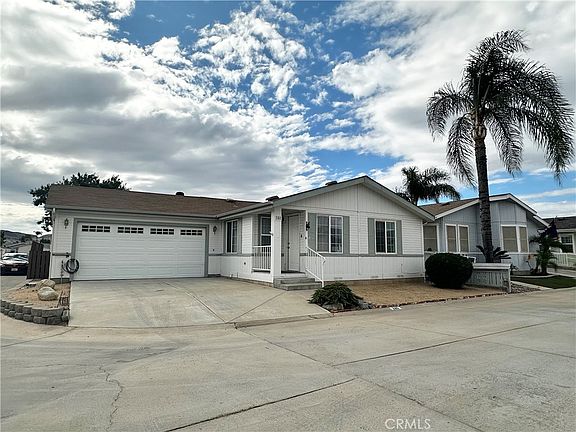 2nd image of 27250 Murrieta Rd Space 288