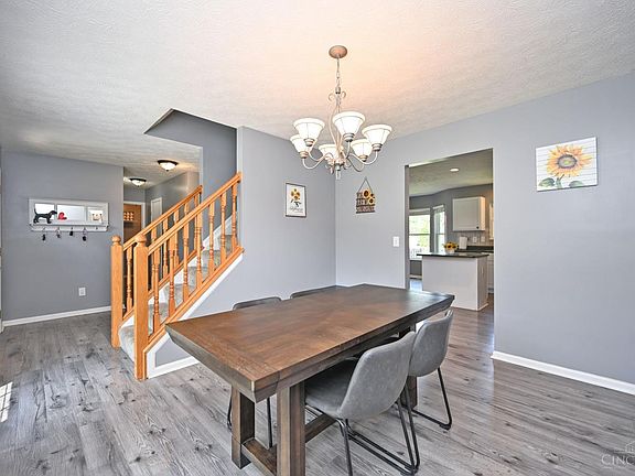 5th image of 4491 Dogwood Dr