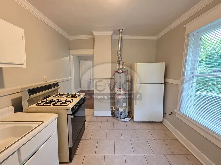 ESS 3604 — Photo 11