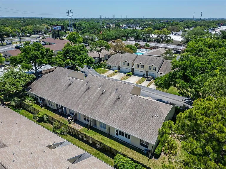 658 Green Valley Rd #B3 — Photo 79
