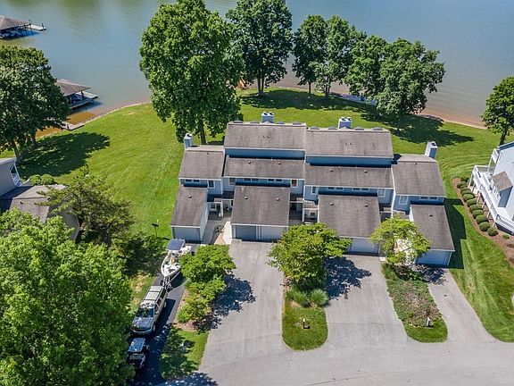 3rd image of 228 Blarney Stone Ct #F3