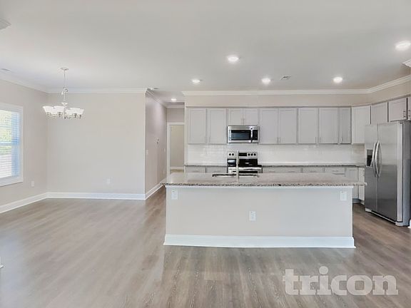 3rd image of 89 D L Phillips Ln