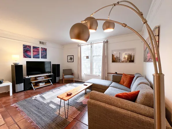 66 Brees Blvd APT 114, San Antonio, TX 78209