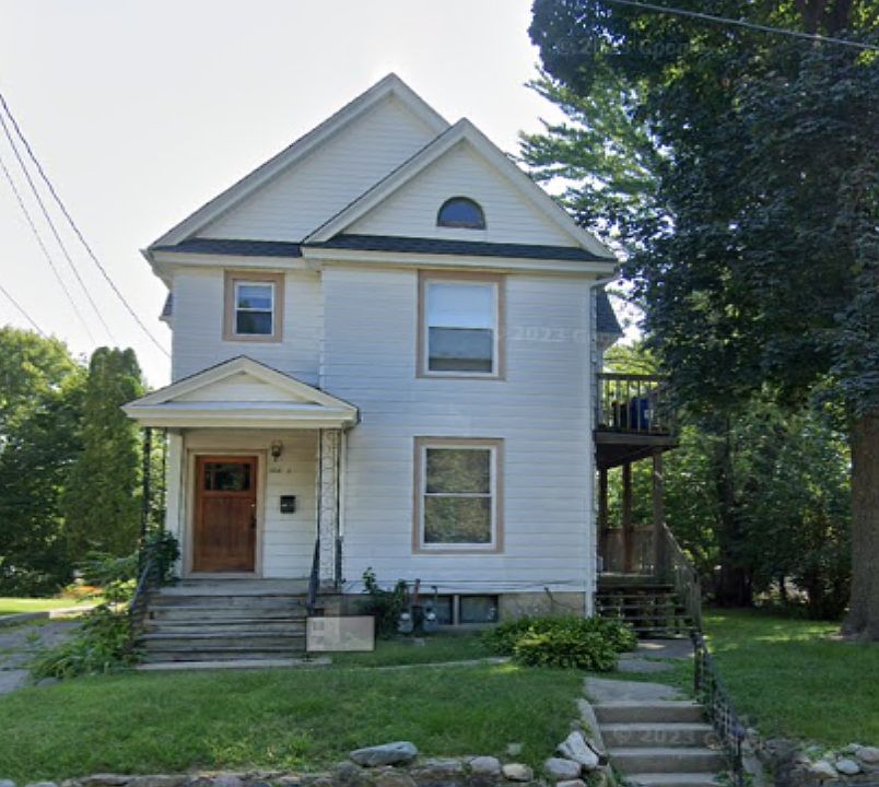 1st image of 414 Hollister Ave