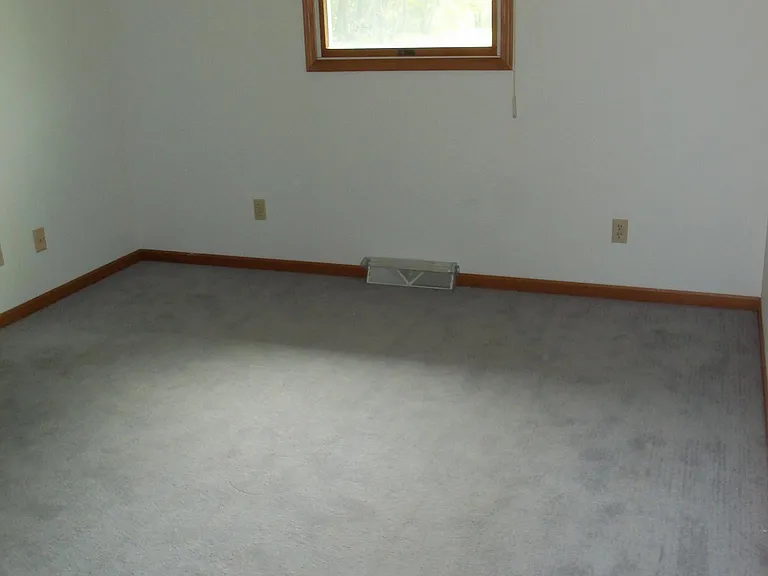 1538 Gene Ct — Photo 11