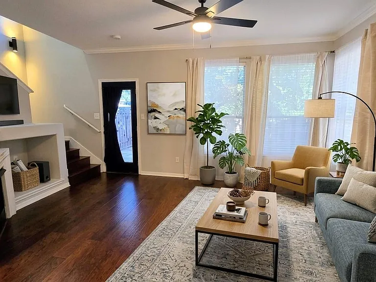 3300 Forest Creek Dr #31 — Photo 3
