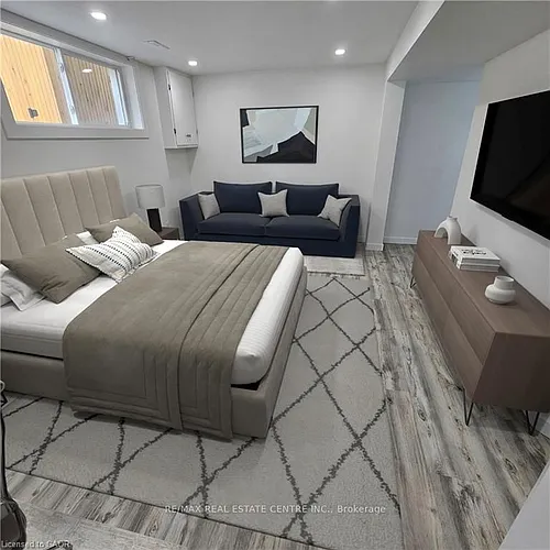 11 Kimberly Cres #LOWER Photo 1