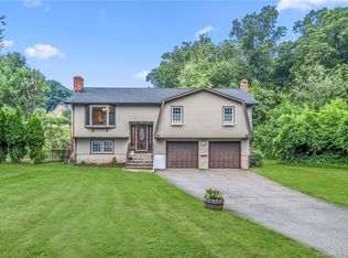 66 Lorraine Ter, Middletown, CT 06457