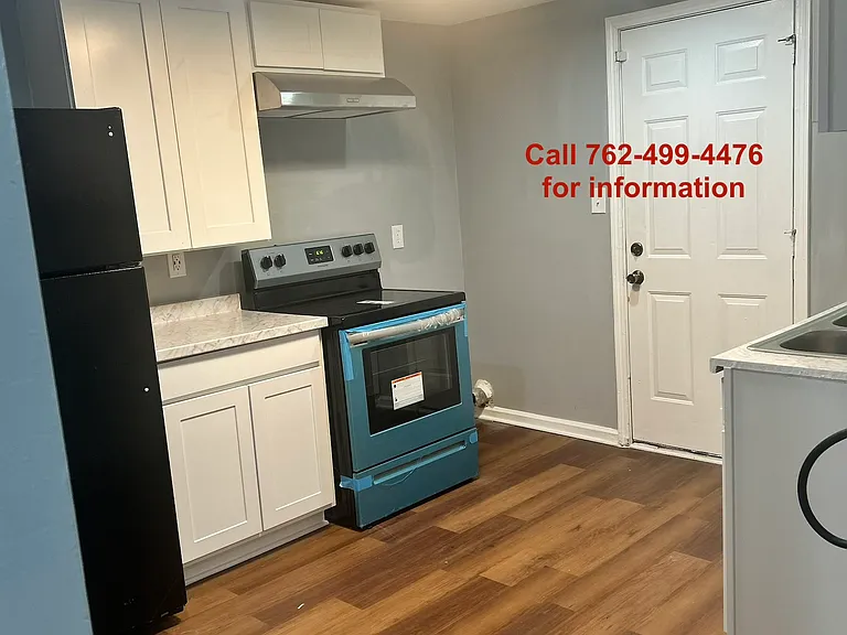 338 Albert Ln #338 — Photo 11