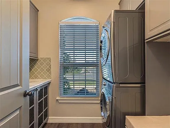 307 Orchard Hill Trl — Photo 4