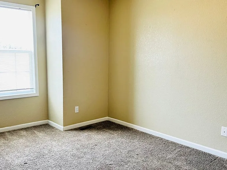 2705 Kathie Dr — Photo 19