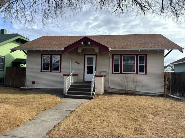 1809 7th Ave, Scottsbluff, NE 69361