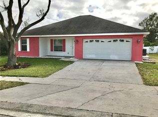 38916 Carr Dr, Zephyrhills, FL 33540