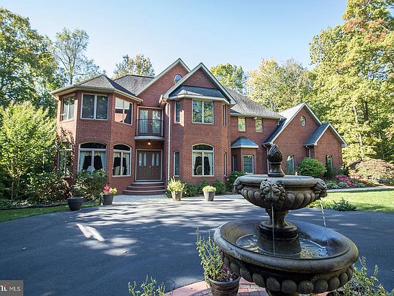5th image of 41115 Paw Paw Hollow Ln