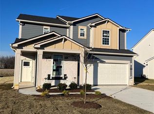 4802 Oak Hill Dr, Lebanon, IN 46052