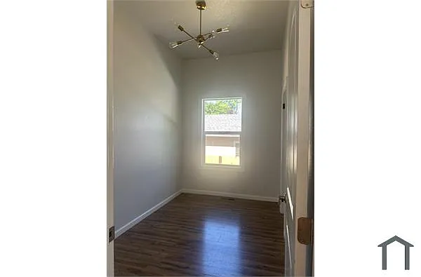 225 Birch St photo 1