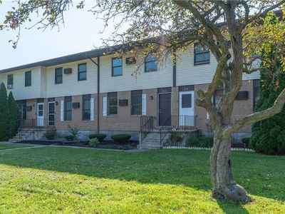 203 Parr Meadow Drive #2C, Newburgh, NY, 12550