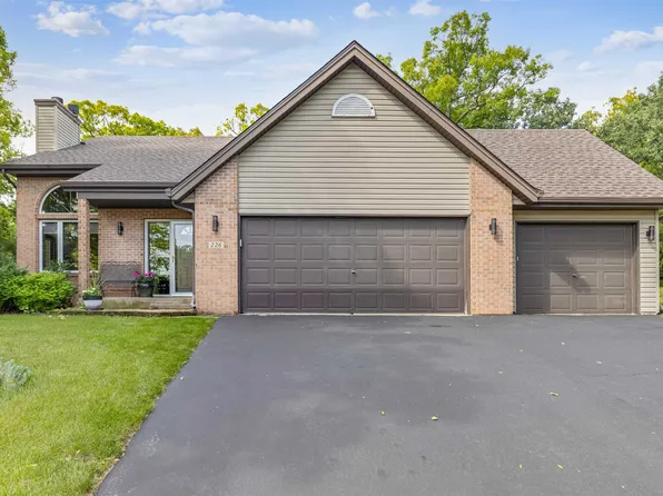 226 Foxfire Pl, Rockton, IL 61072