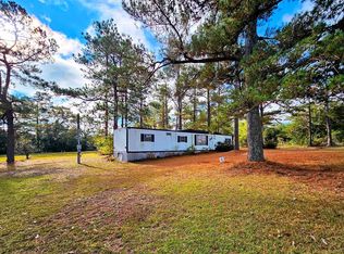 84 Santee Ln, Elloree, SC 29047