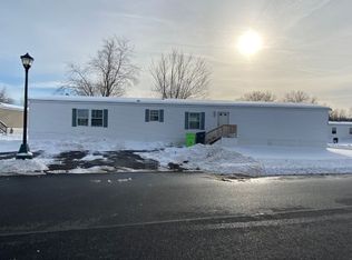 2307 Chancery Ln, Liverpool, NY 13090