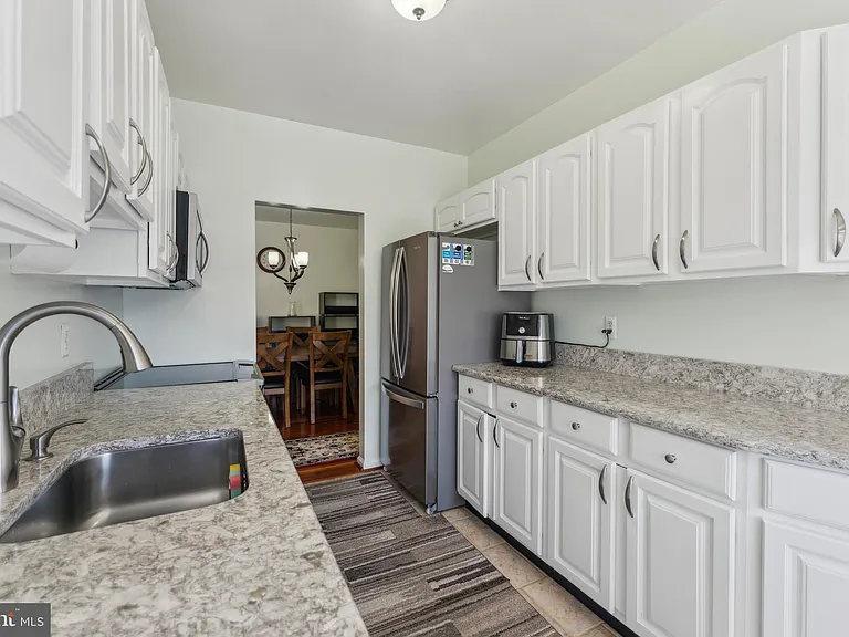 12712 Veirs Mill Rd — Photo 13
