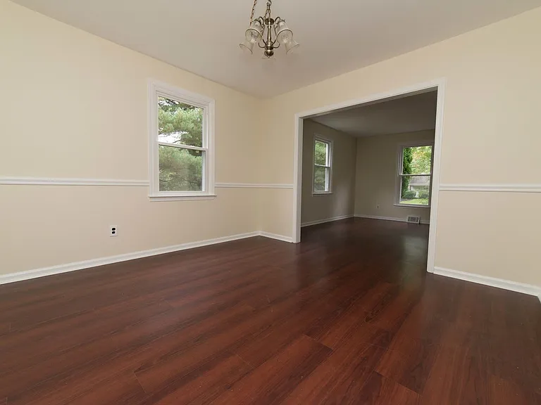 440 Cricket Ln — Photo 7
