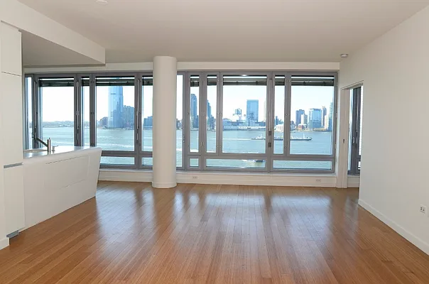 Rented by Battery Park Realty | media 14