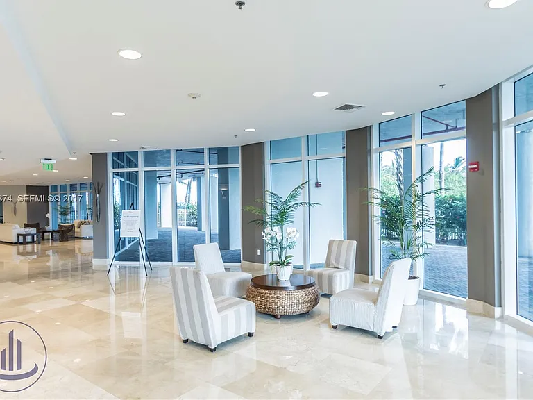 6515 Collins Ave — Photo 8