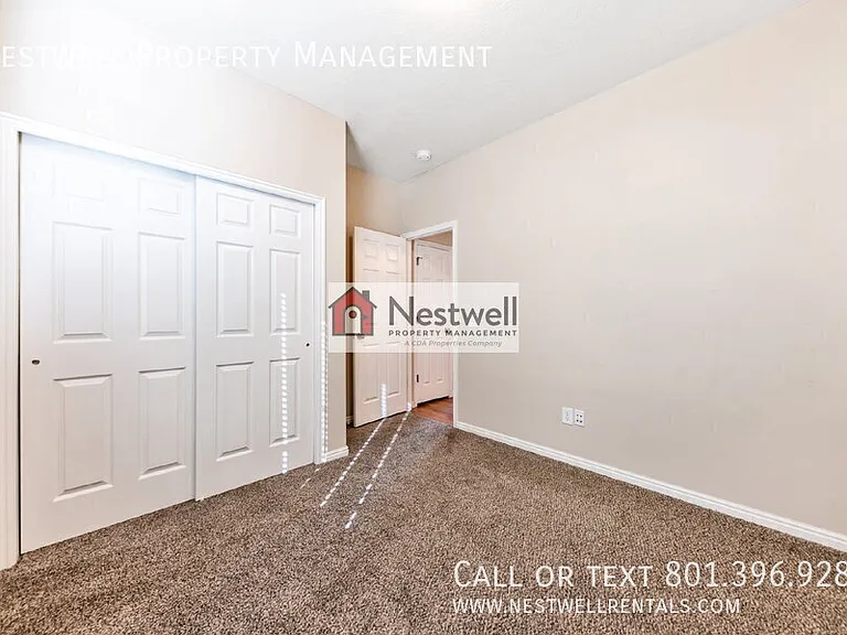 4672 W Firmont Dr — Photo 14