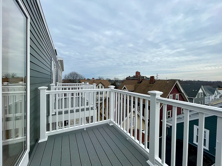 381 Wickenden Street — Photo 20
