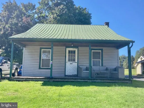 363 E Fulton St, Ephrata, PA 17522