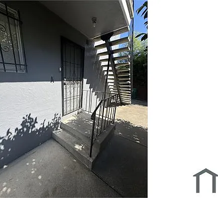 3 bed, 800 sqft, $3,250 — Photo 3